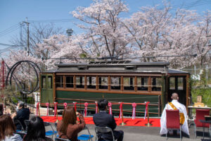「枚方つーしん」日本初の電車法要施設〈2021年4月6日掲載〉