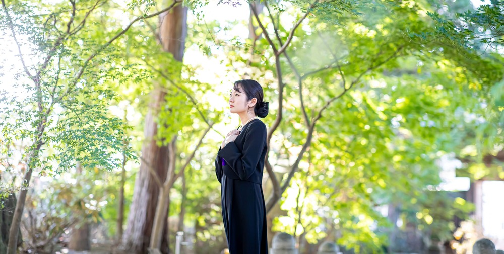 樹木葬の費用はいくら？相場・内訳・追加費用と、後悔しない選び方を解説