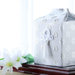 後悔しない納骨の準備｜時期・費用・手続きを優しく解説